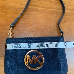 Dark blue Michael Kors Wristlet